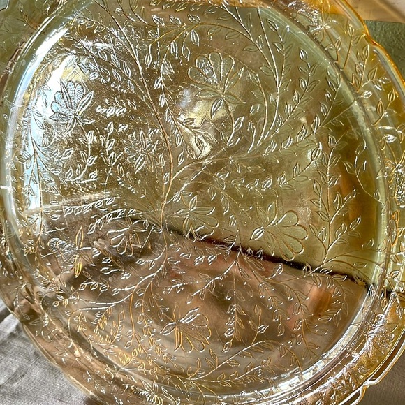 Rare Vintage Floragold Louisa Indented Platter Cake Tray by Jeannette Glass - Picture 8 of 13